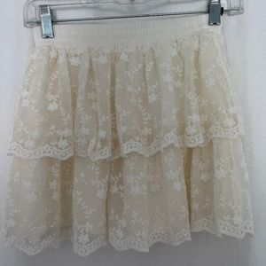 Cute skirt great for any casual or fancy event